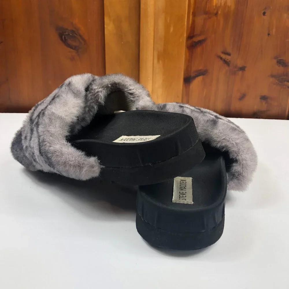 Steve Madden Amari Cozy Faux Fur Comfort Insole Footbed Sandals Fairycore